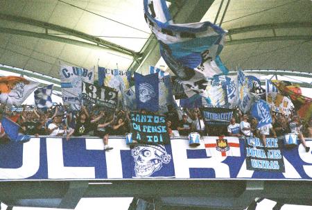 34-LYON-OM 05.jpg
